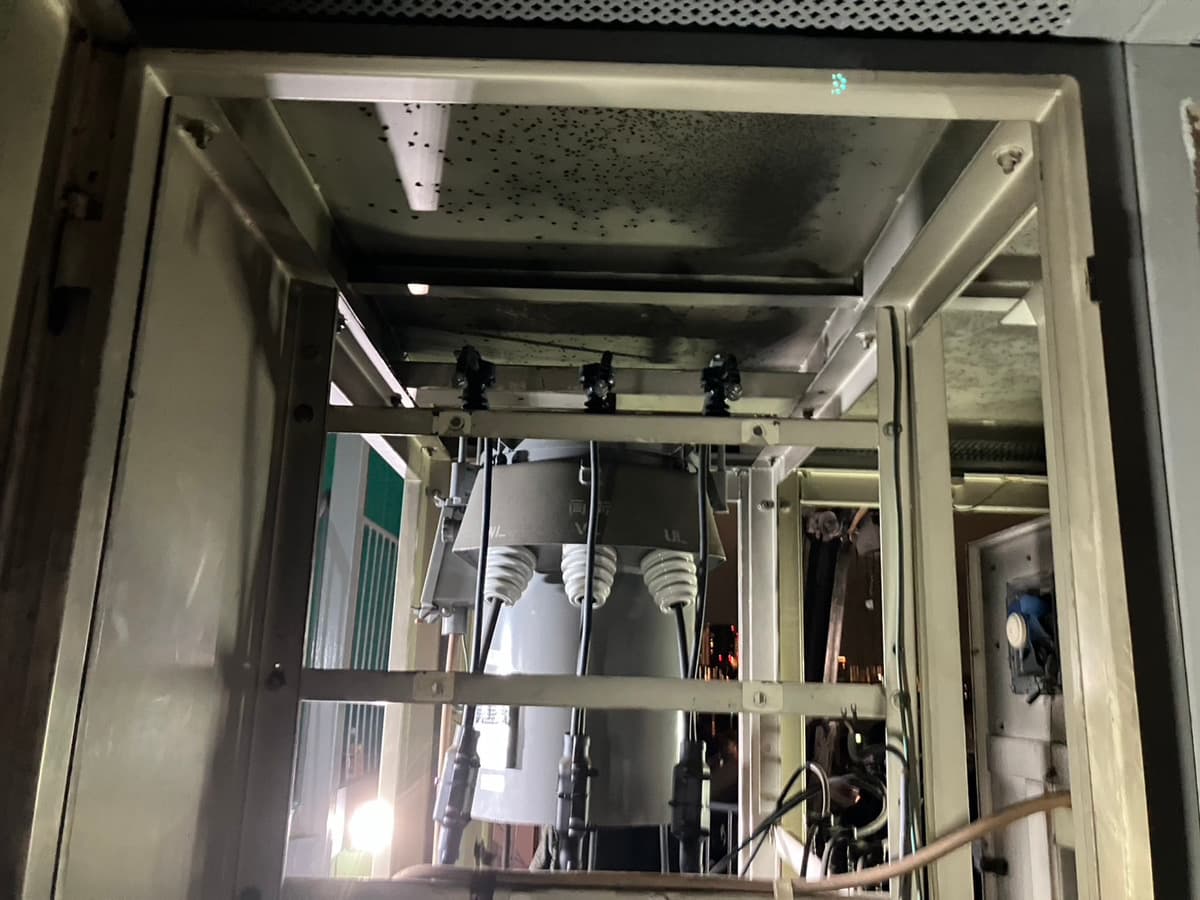 高圧電気受変電設備改修工事