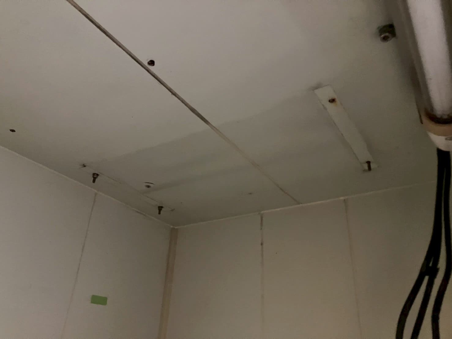 空調設備改修工事 既存機器撤去